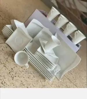 30-Piece Porcelain Ceramic Rectangle Dinnerware Set
