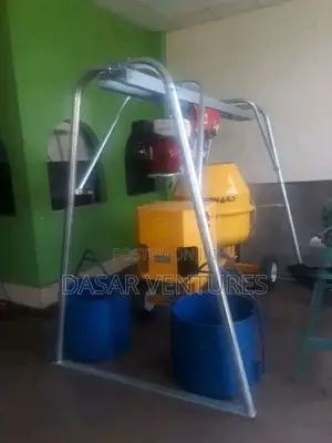 Concrete Hoist 500kg Iori With Honda Engine Gx 160