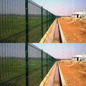 Modern Homes Galvanized Steel Mesh Fence