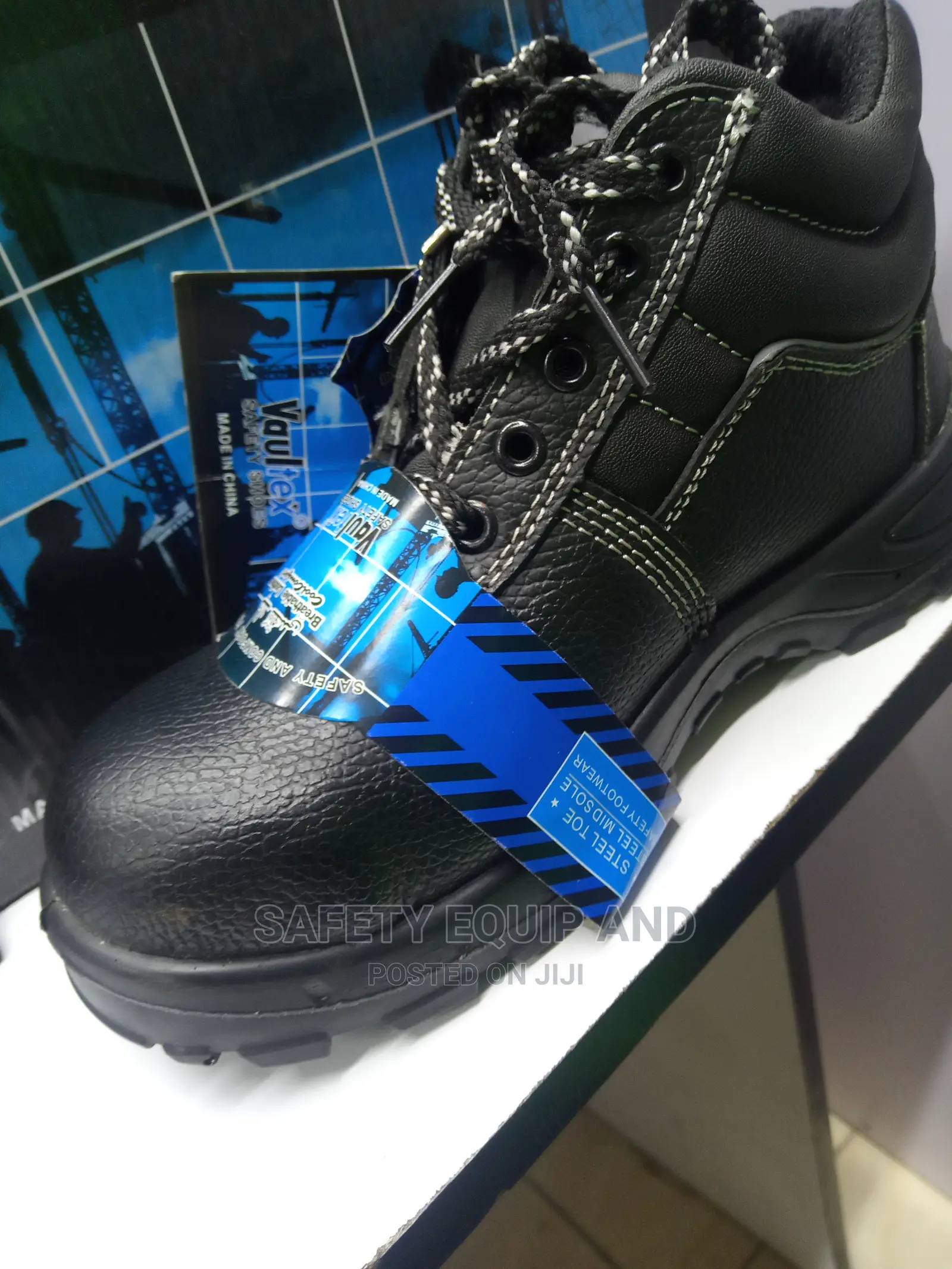 Breathable Leather Vaultex Boot