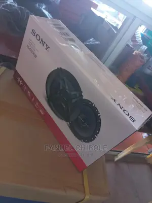 New Sony Brand 6" Speakers