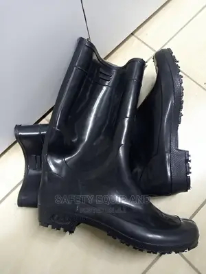 On Stock! Quality C P Gumboots