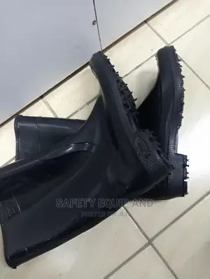 C P Medium Duty Gumboots on Sale!