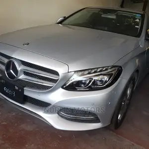 Mercedes-Benz C200 2015 Burgandy