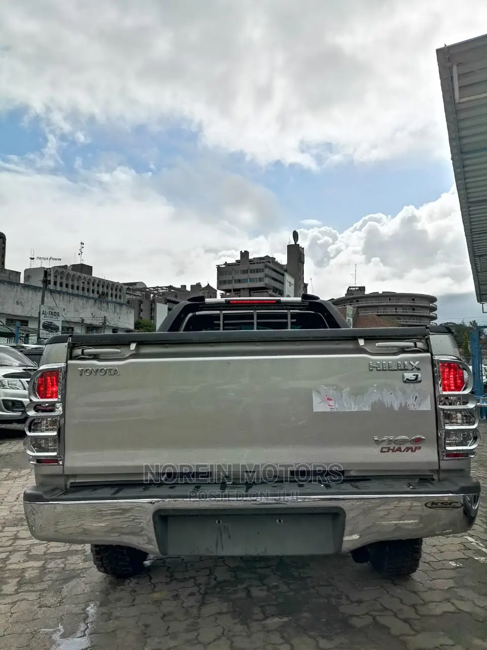 Toyota Hilux 2014 Silver