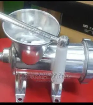 Size 32 Manual Mincer (Stainless)