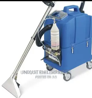 Operational Carpet Cleaner
