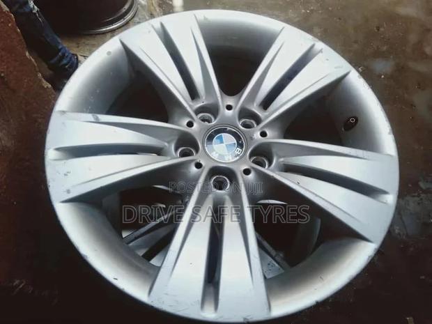 18 Inch Bmw Original Rims Set