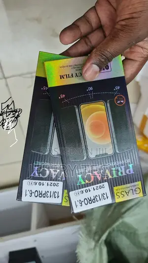 Privacy Screen Protector iPhone 13