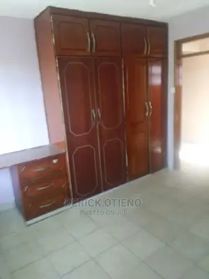2bdrm Apartment in Adams, Woodley Estate for Rent