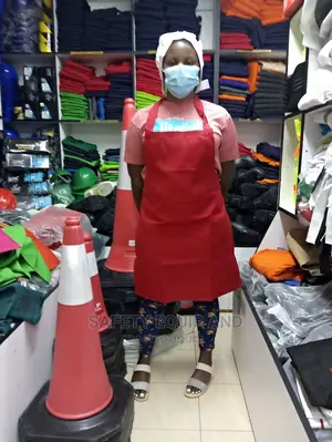 Aprons (Kitchen Aprons)