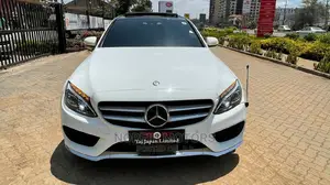 Mercedes-Benz C200 2015 Off White