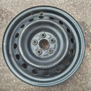 Steel Rims Sizes 15 Inch 5 Holes for Many Different Cars.