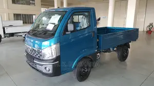 Tata Intra V20 Mini-Truck 1.2ton