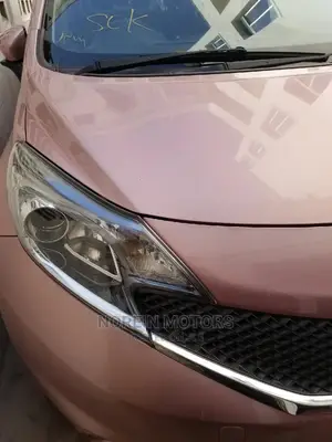 Nissan Note 2015 Pink