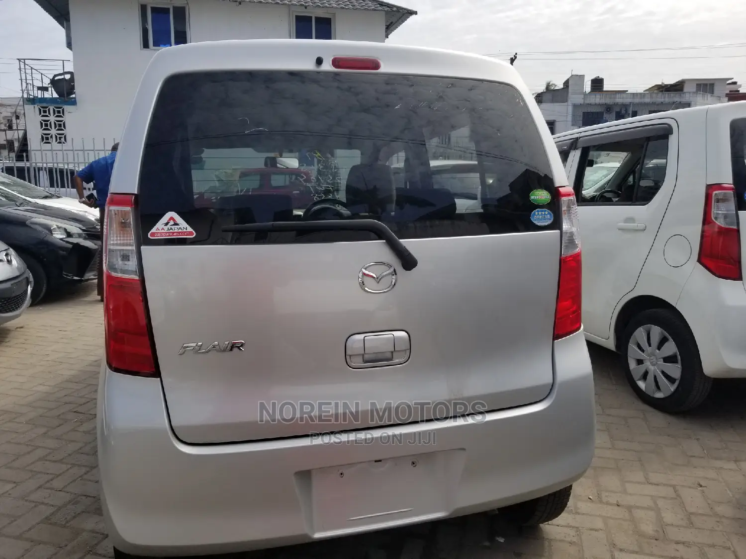 Mazda Flair 2015 Silver