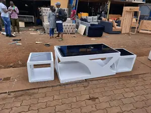 Coffee Table With 2stool