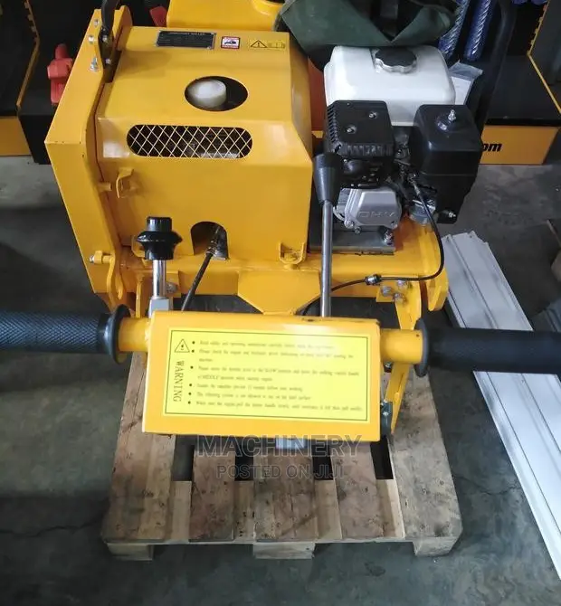 Single Drum Vibratory Roller