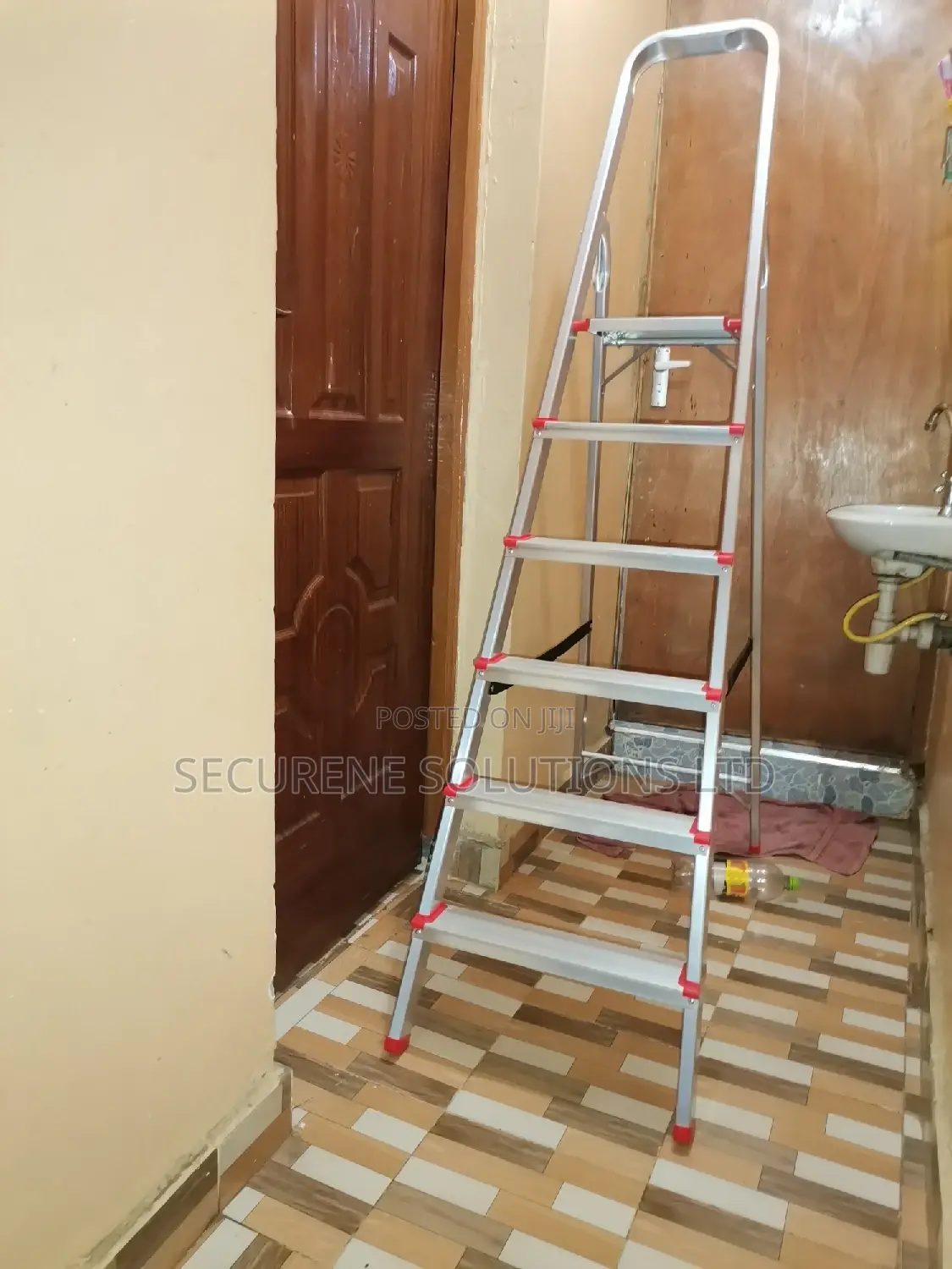 6 Step Aluminum Step Ladder 6 Steps