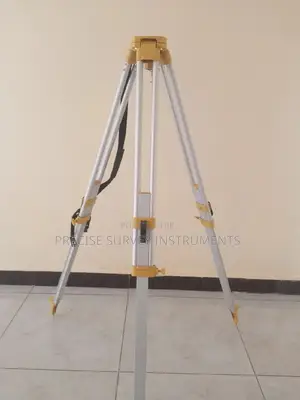 Levelling Tripods