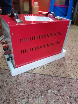240v- 110vac Voltage Regulator