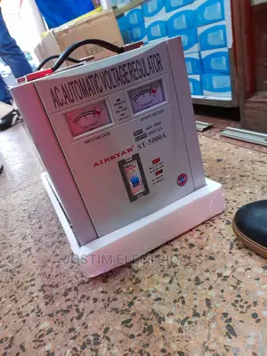 240v- 110vac Voltage Regulator