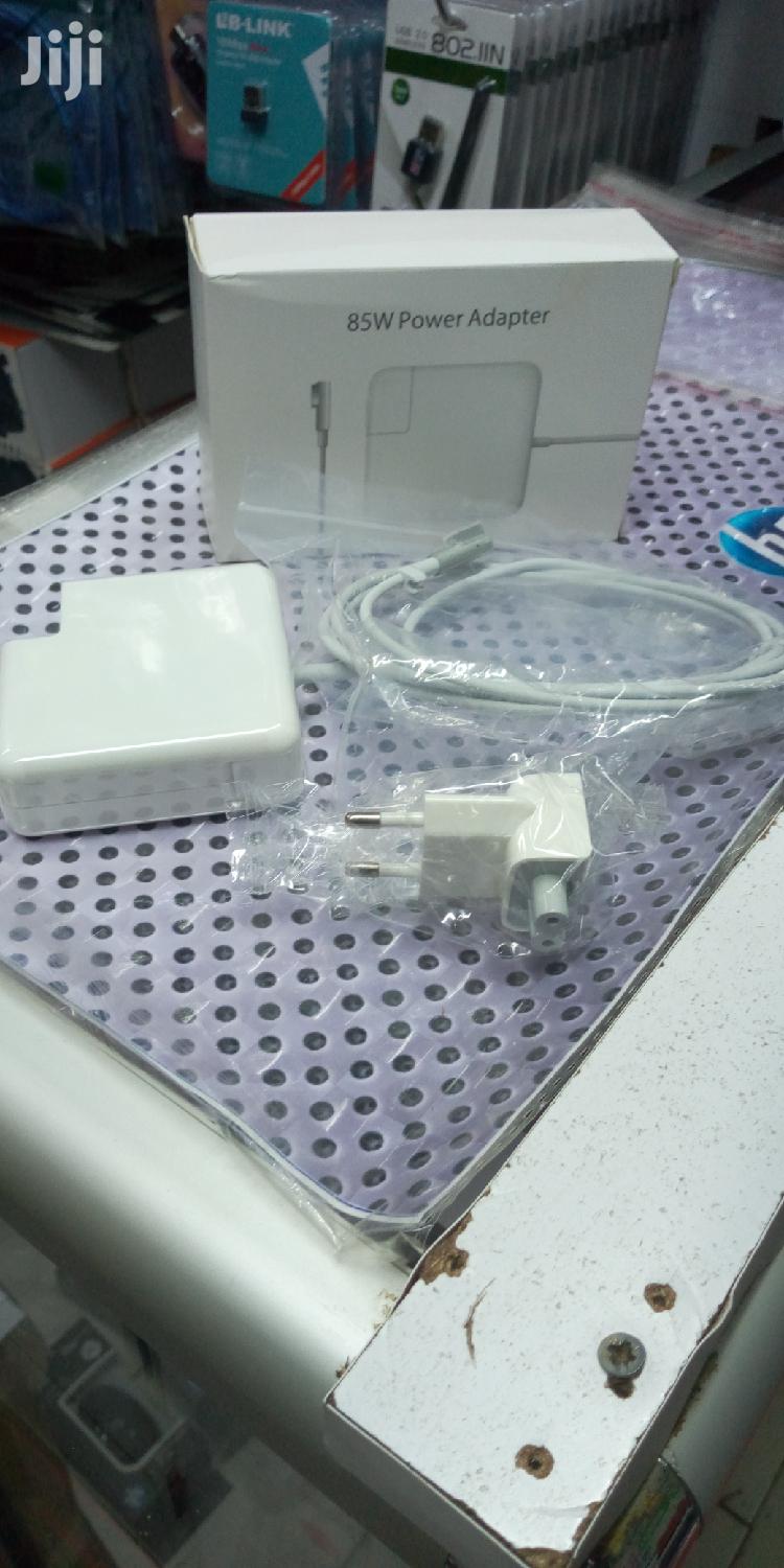Apple Laptop 85W Power Adapter