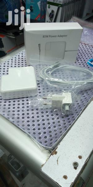 Apple Laptop 85W Power Adapter