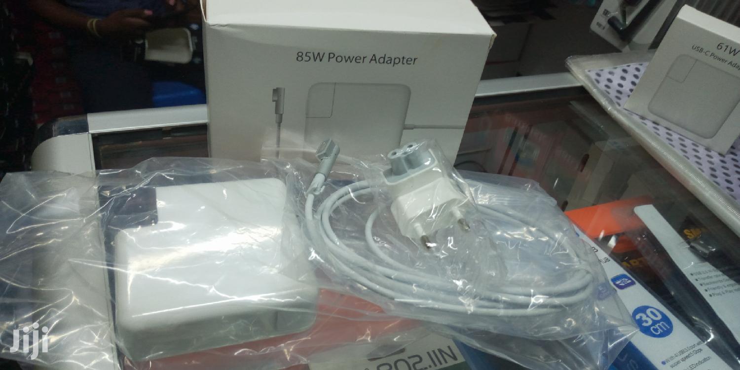 Apple Laptop 85W Power Adapter