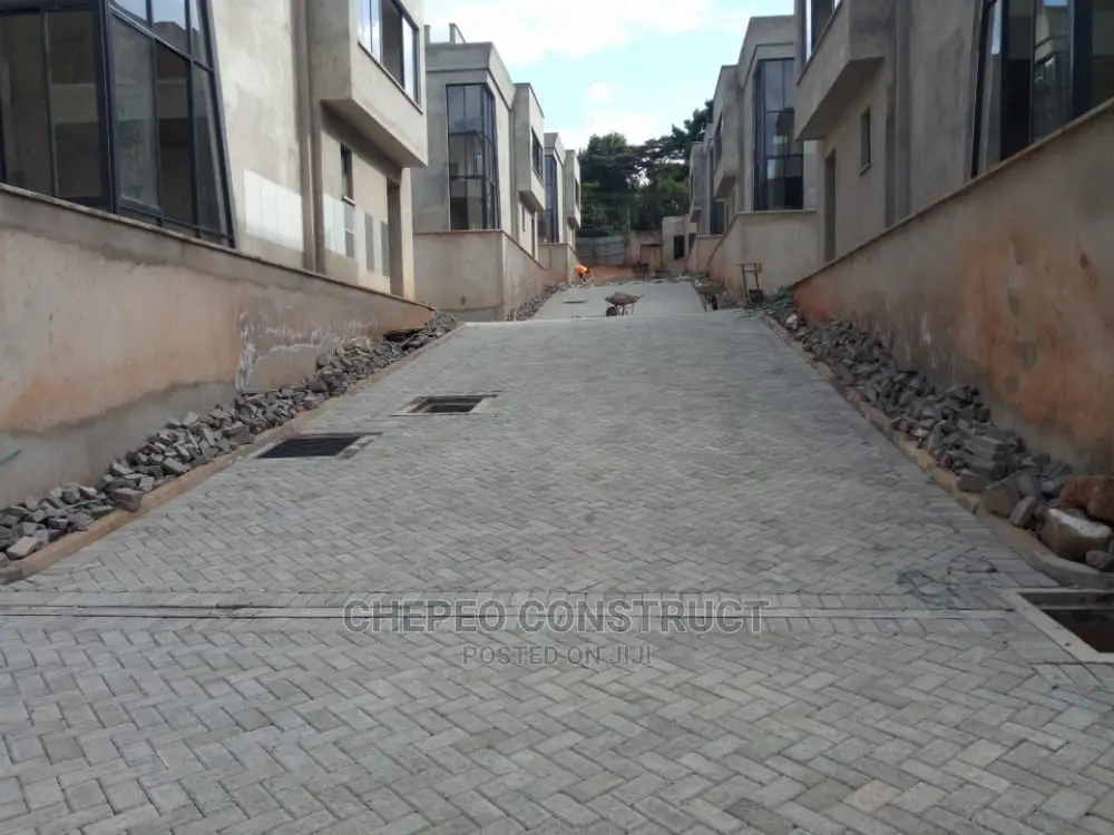 Superior Cabro / Pavers