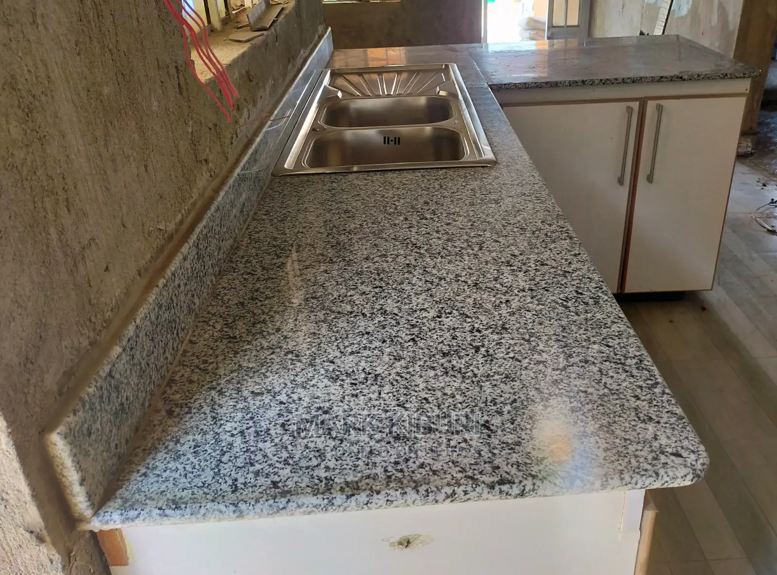 Granite Countertop(P/White)
