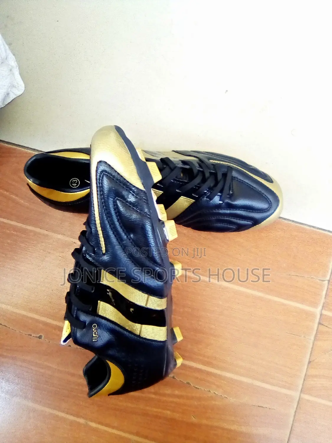 MENG Soccer Boots