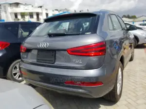 Audi Q3 2014 Gray