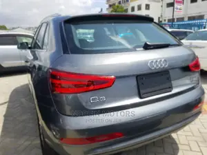 Audi Q3 2014 Gray