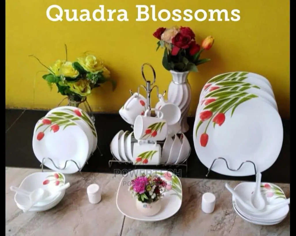 Dinner Set -Quadra Blossoms