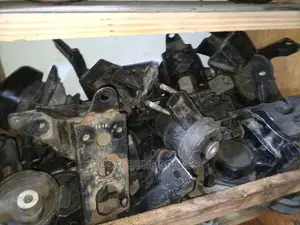 Engine and Gear Box Mounts Belta,Vitz,Axio,Premio New Model.