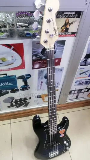 Fender Bass 4 Strings