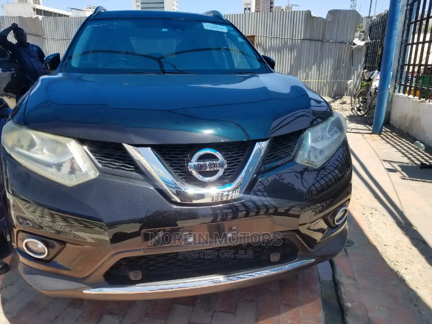 Nissan X-Trail 2014 SV Premium Black