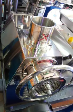 Size M32 Industrial Meat Mincer