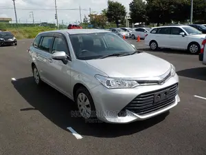 Toyota Fielder 2016 Silver