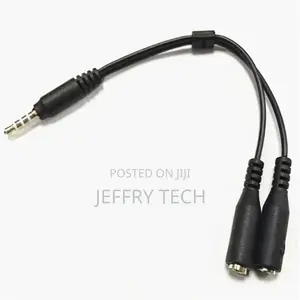 3.5mm Stereo Audio Male to 2 Female Headphone Mic Y Splitter