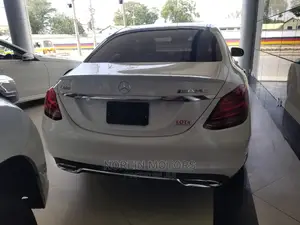 Mercedes-Benz E250 2015 White
