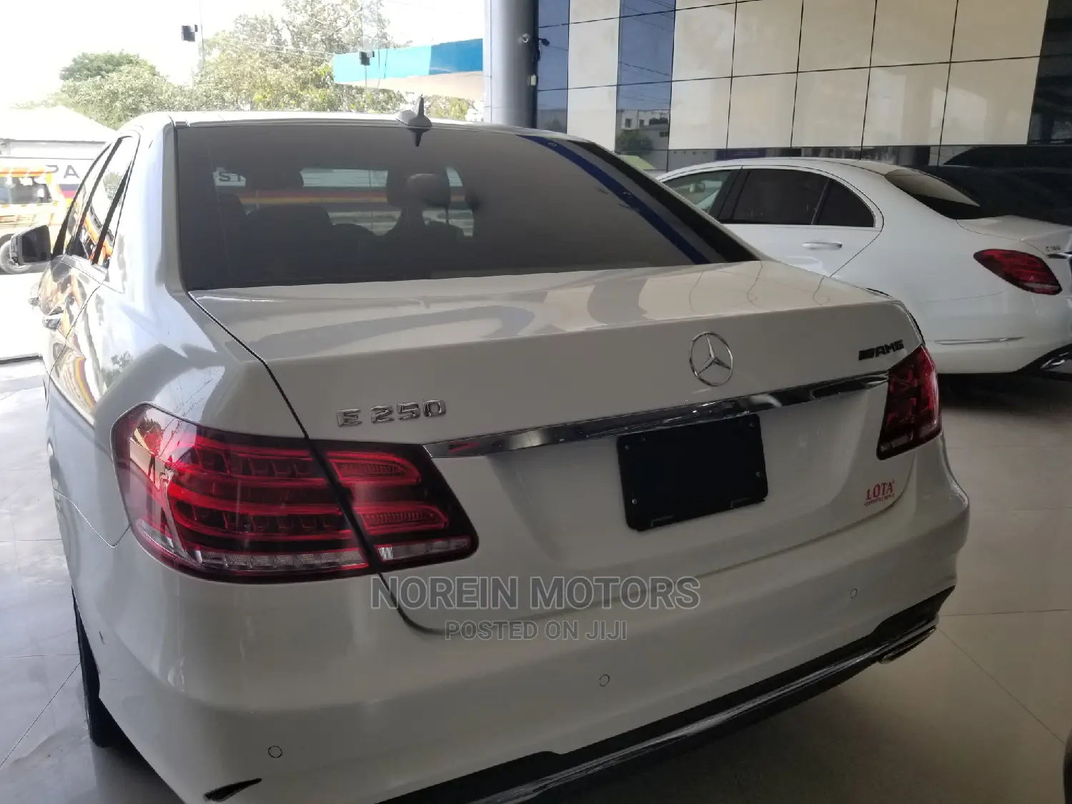 Mercedes-Benz E250 2015 White