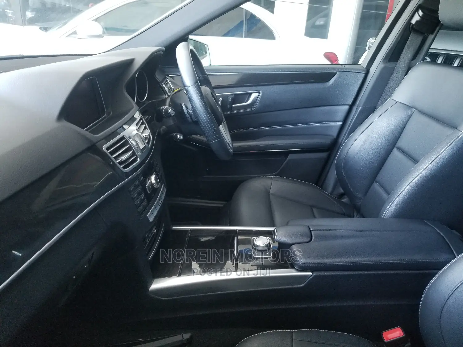 Mercedes-Benz E250 2015 White