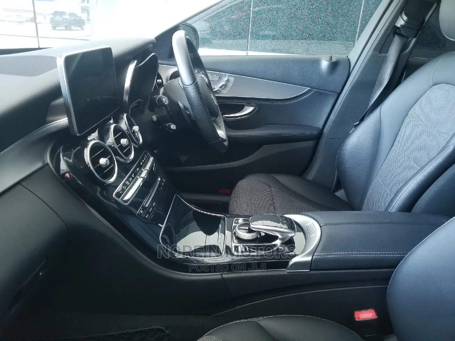 Mercedes-Benz E250 2015 White