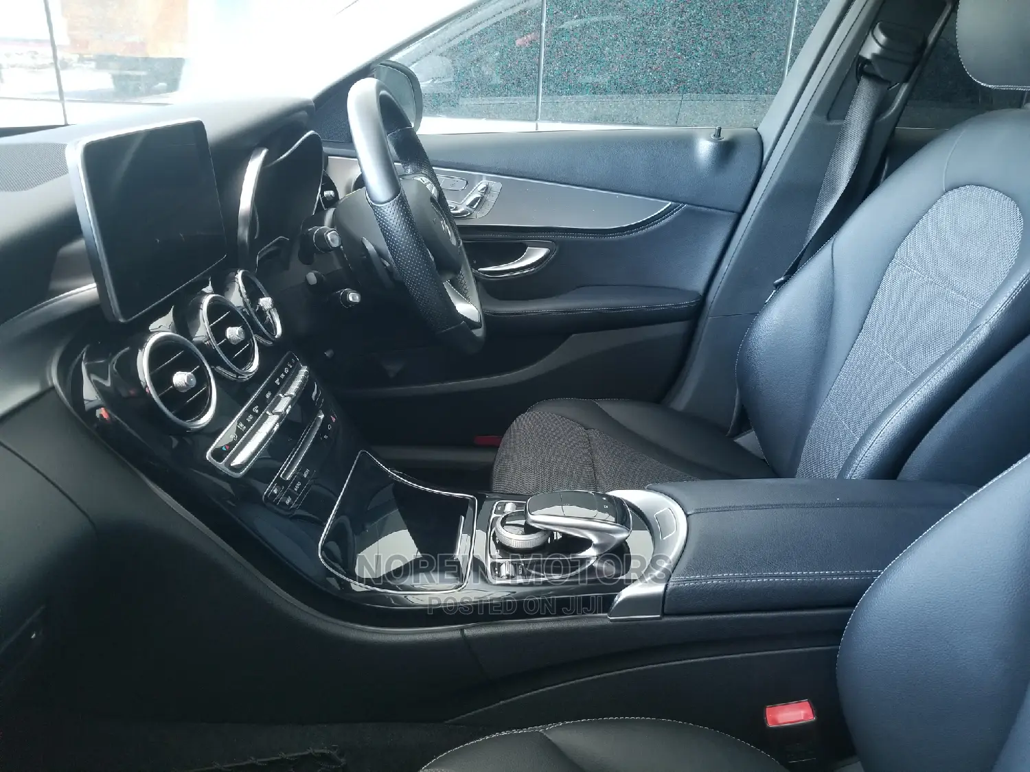 Mercedes-Benz E250 2015 White