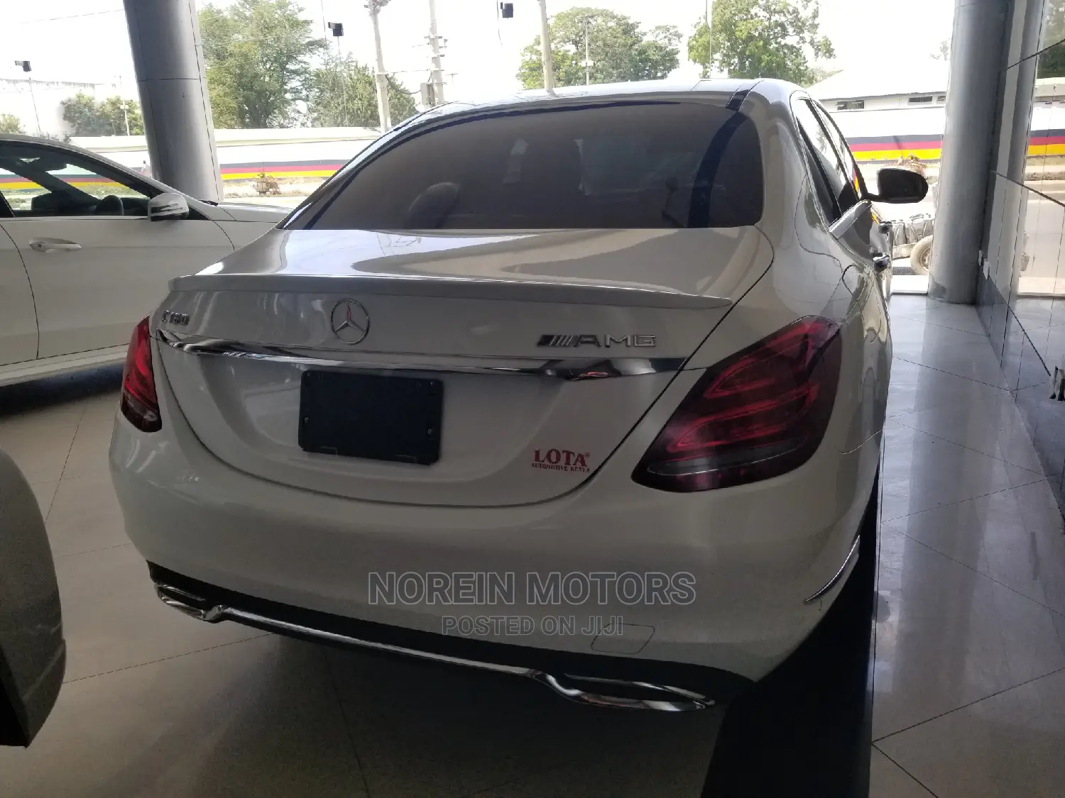 Mercedes-Benz E250 2015 White