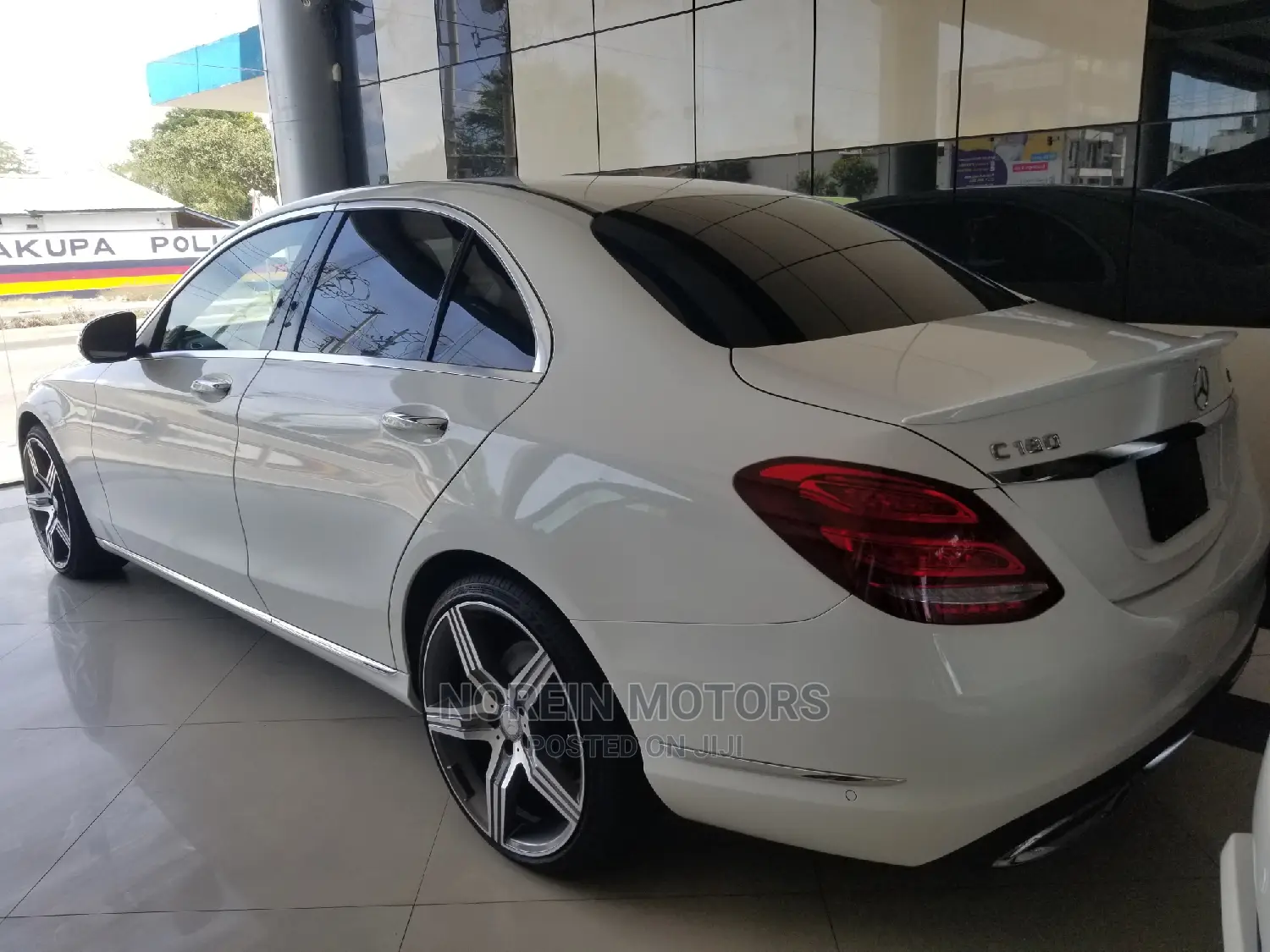 Mercedes-Benz E250 2015 White