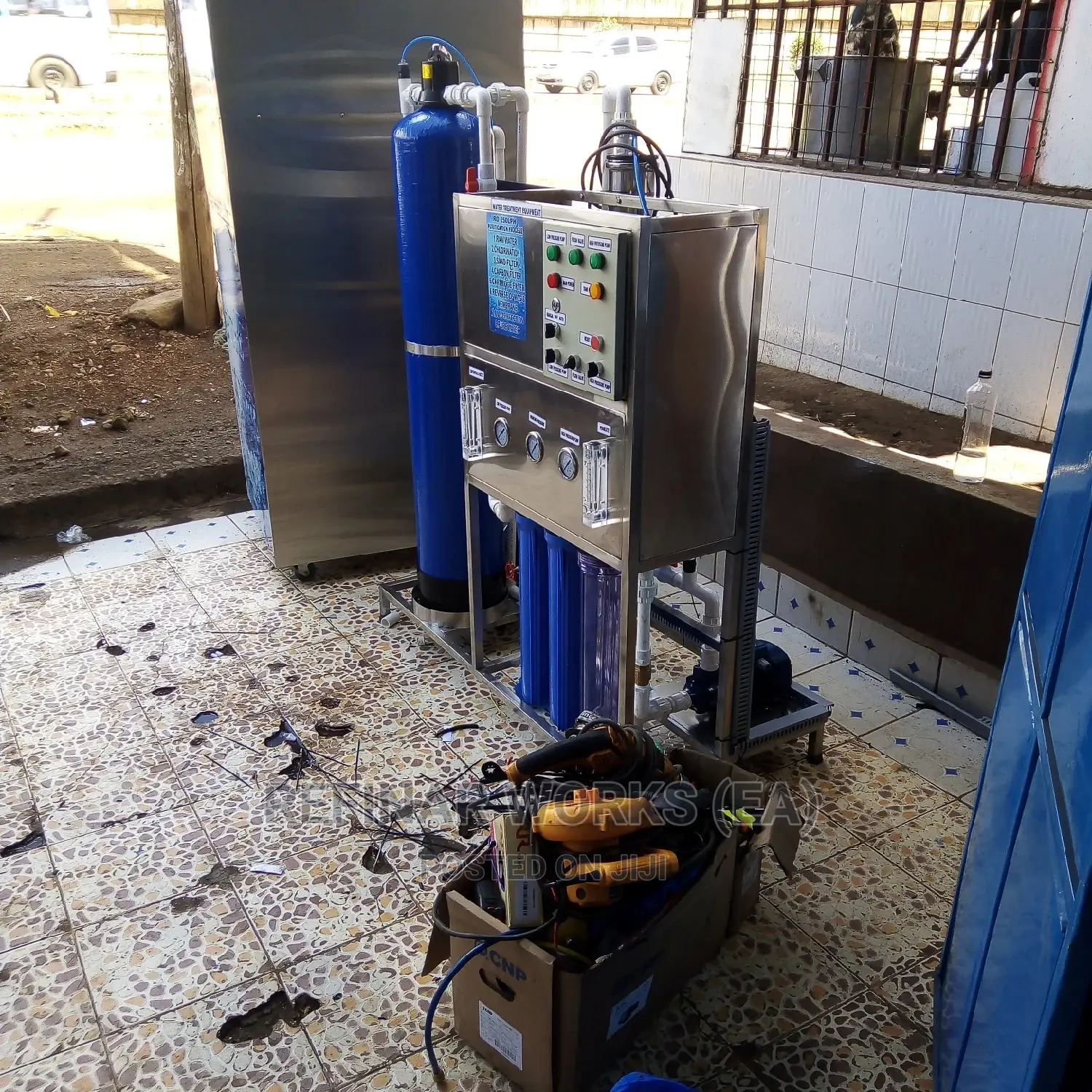 Water Purifiers - Machines and Setting Up.