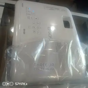 Brand New EB-E01 With 3300lumens. XGA Type